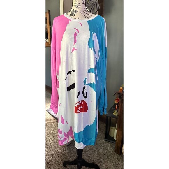 Beautiful, Marilyn sweatshirt-dress or oversized lightweight sweatshirt - Picture 1 of 13